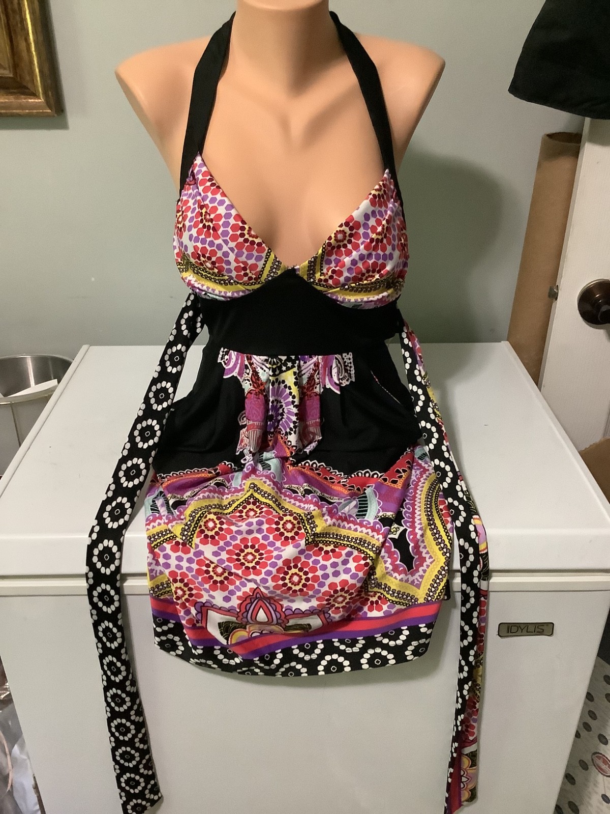J.F.W. Womens Sexy Dress Halter Summer Fun Paisley Multicolor Large