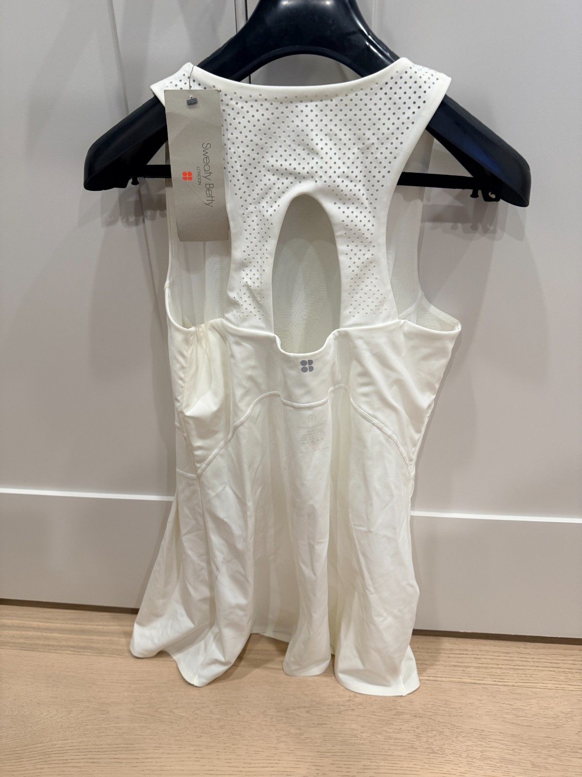Sweaty Betty Womens Athletic Dress Large White Sporty Activewear Tennis NWT