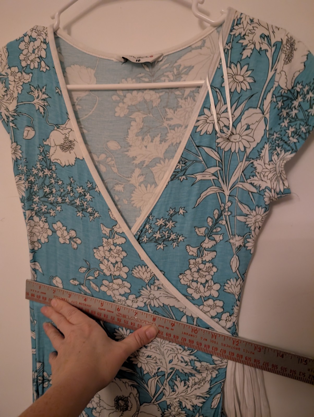 FROM UK Floral Faux Wrap Stretch NO IRON Small Layered blue White Size Small