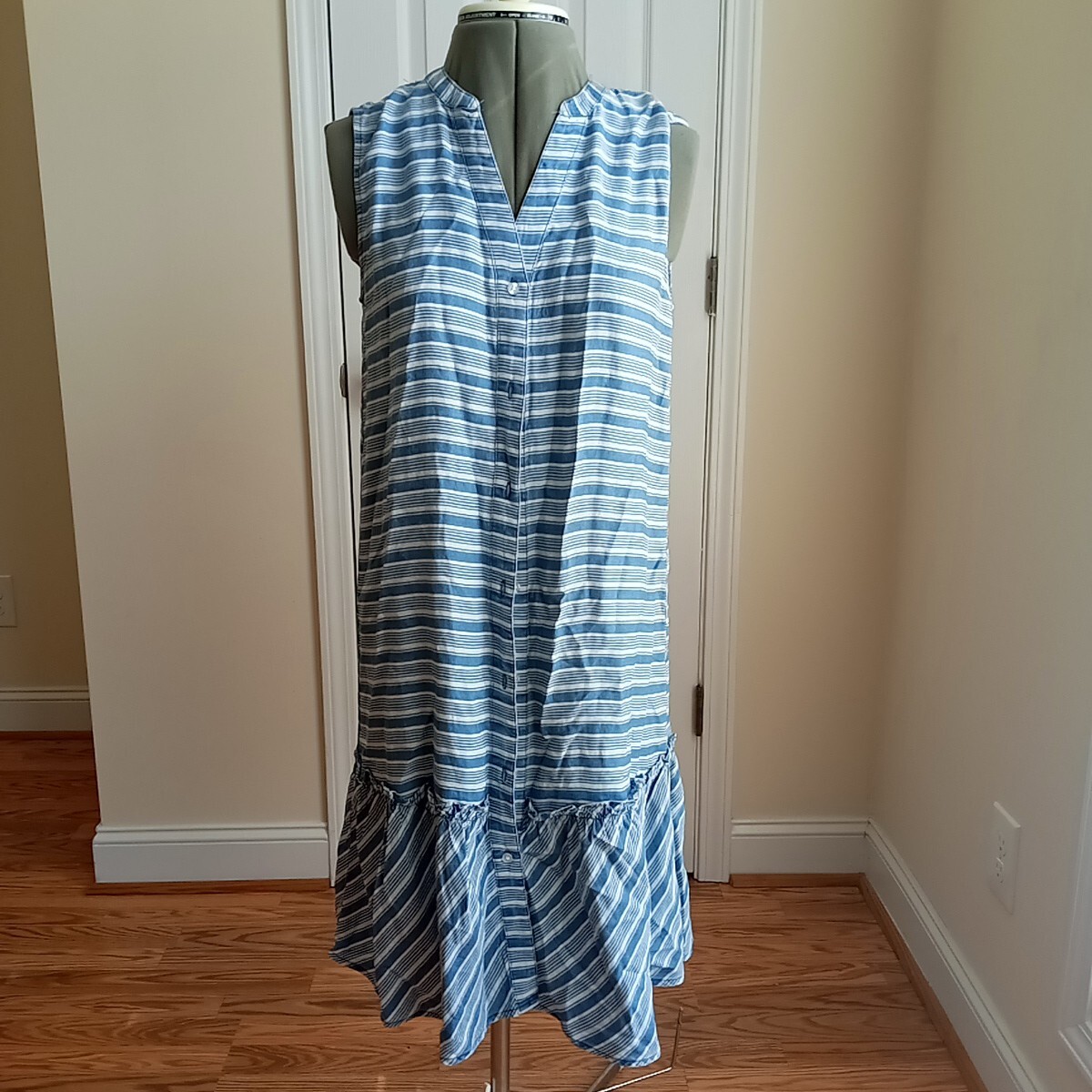 Sharagona Womens sleeveless Button Up shirt dress sz S work Striped Blue White
