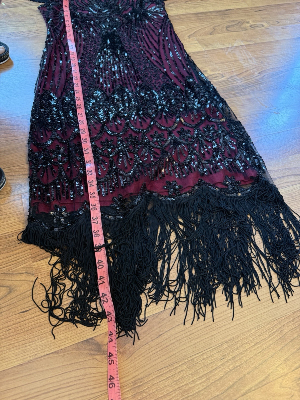 PrettyGuide S Burgundy Black Sequin Fringe V-Neck Sheath Knee Dress Short Slv