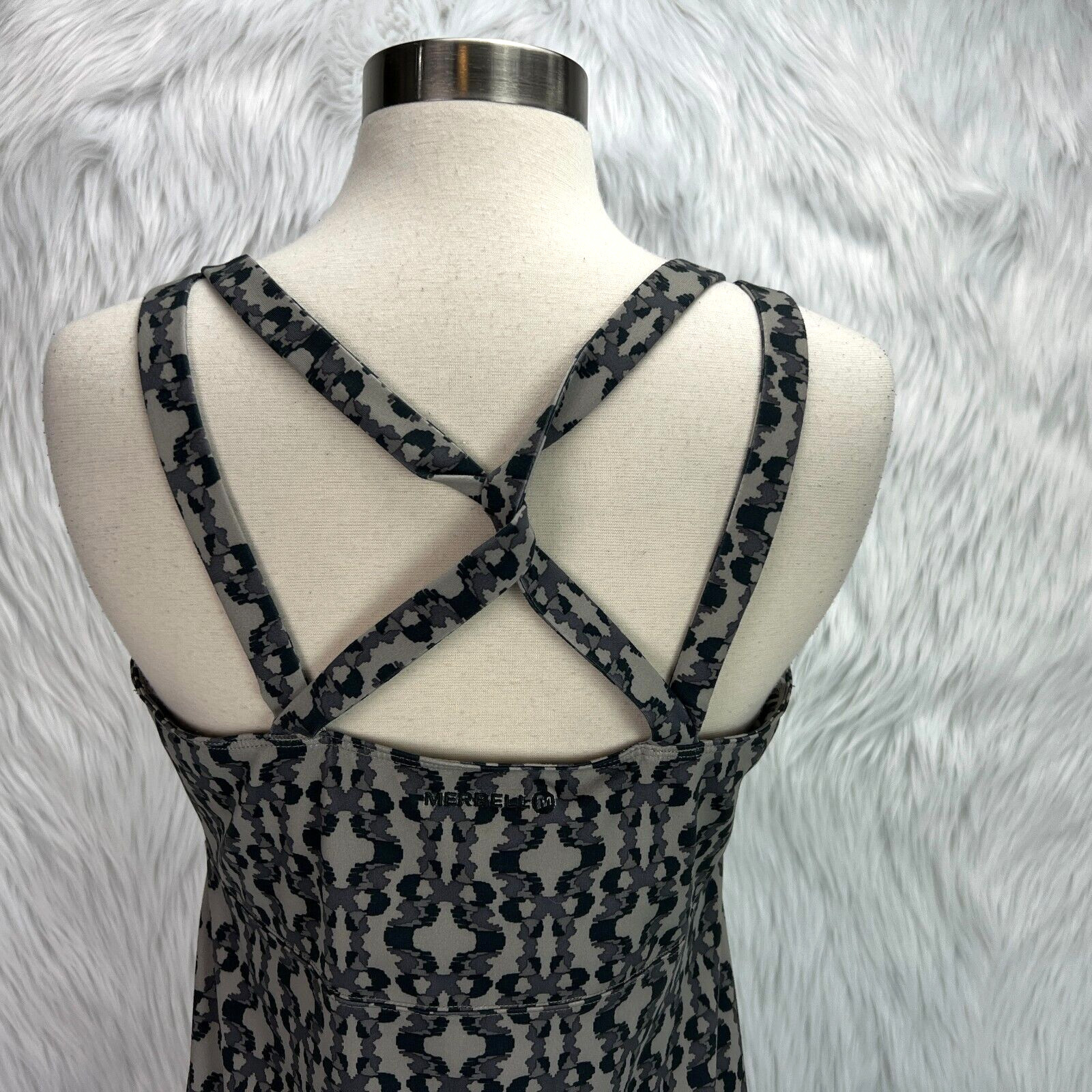 Merrell Womens M Gray Print Opti Wick UPF Strappy Dress Shelf Bra Beach Active