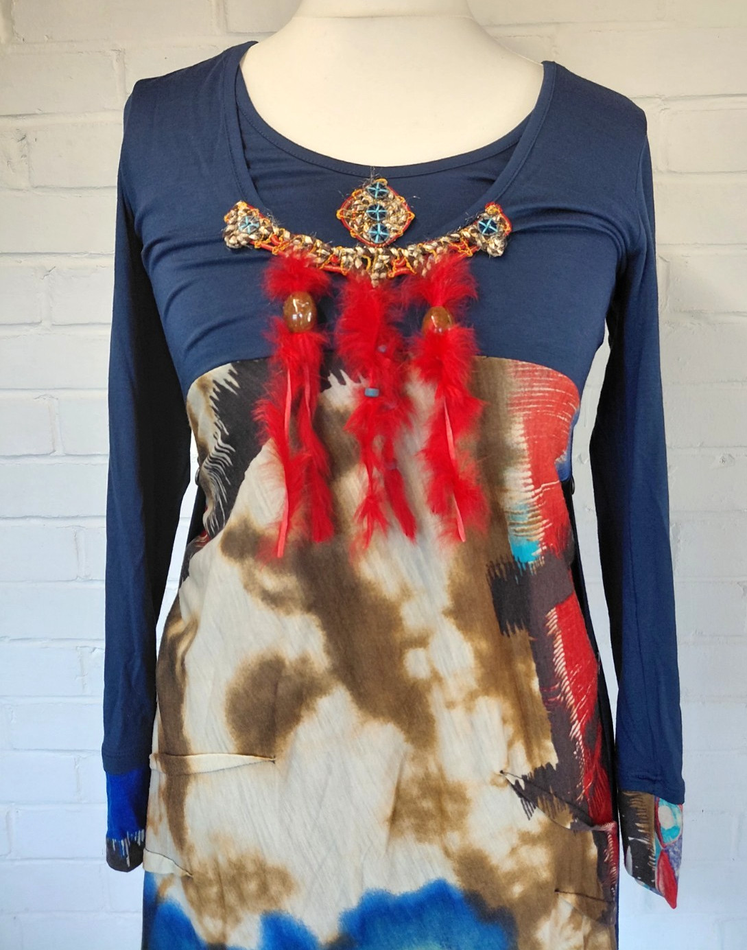 Save The Queen Dress Medium Colourful Abstract Slight Stretch Feather Detail