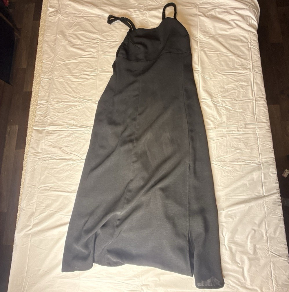 FOREVER 21 Maxi Slip Dress Black Solid Strappy Sleeveless Zip Back Women S
