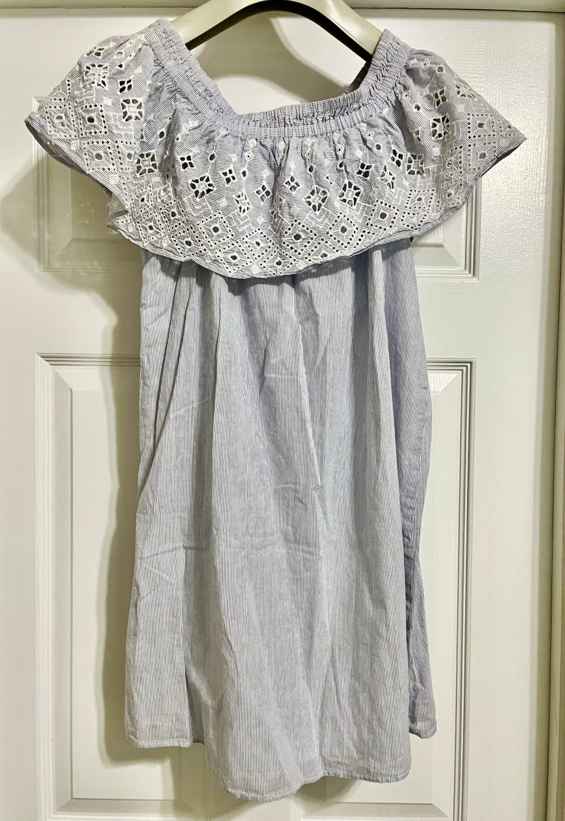 LOFT Petite SP Blue/White Striped Eyelet Off-Shoulder Ruffle Short Dress