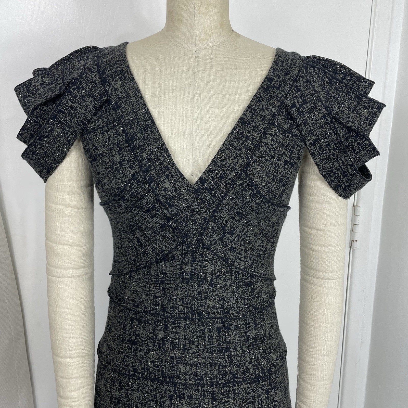 DRAMATIC Coven Brasil Size M Dress. Black, Gray, With Gold Flex.