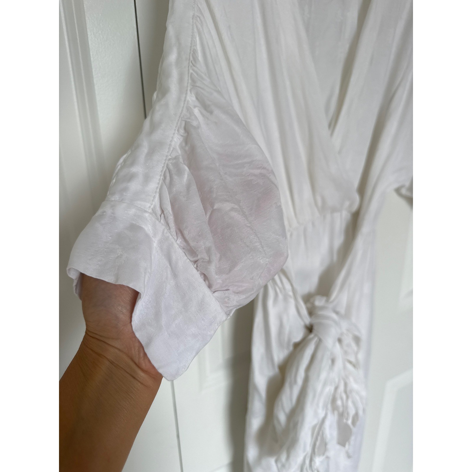Tuckernuck Callahan Knitwear White Jacquard Wrap Midi Dress V-Neck Tie Waist XS