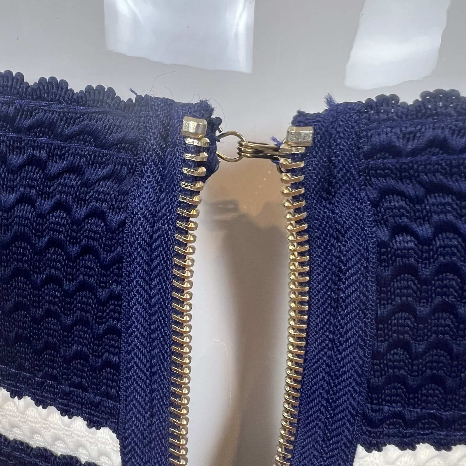 BCBG MaxAzria Women’s Size S Strapless Mini Bandeau Bandage Dress Blue White