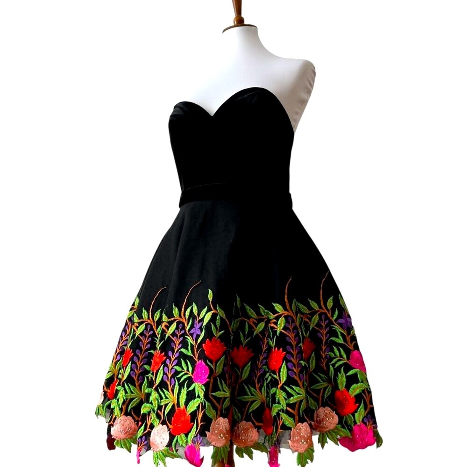 JVN Jovani Formal 6 Dress Small Gown Retro Cocktail Hoco Embroidered Cruise Boho