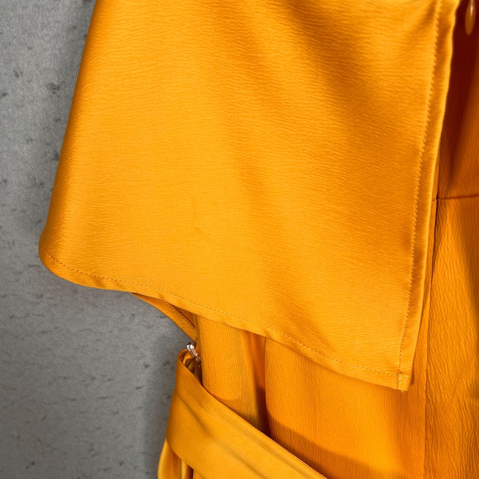 Lovers + Friends Womens Size XS Off-Shoulder Orange Wrap Dress