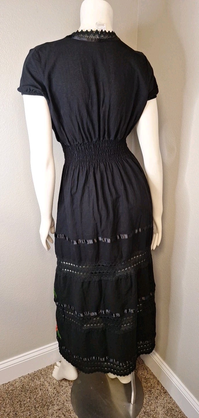 Black Long Mexican Dress Embroidered Colorful Flowers Size S Lace Trim Mexico