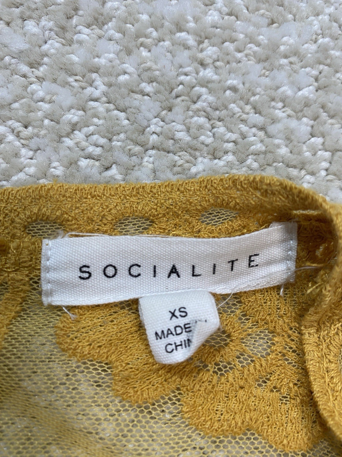 Socialite mustard embroidered lace plunge maxi dress Size Xs 100% Nylon & Cotton