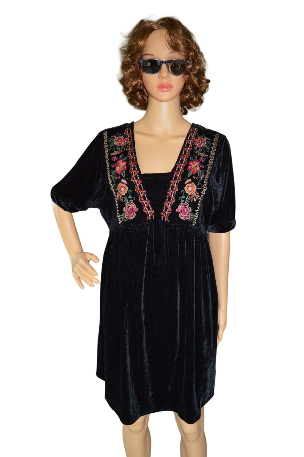 New THML Embroidered Velvet Boho Baby Doll Dress Women’s Size S Witchy Festival