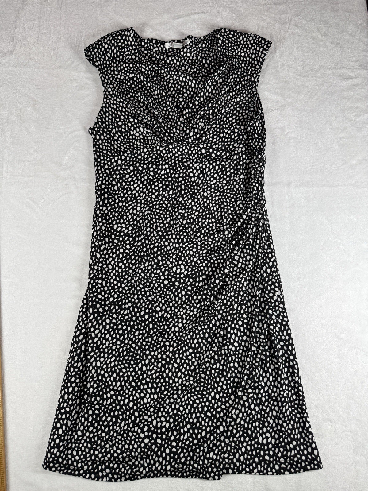 Kenneth Cole Black/White Polka Dot Sheath Dress 8 Sleeveless V-Neck PETITE M