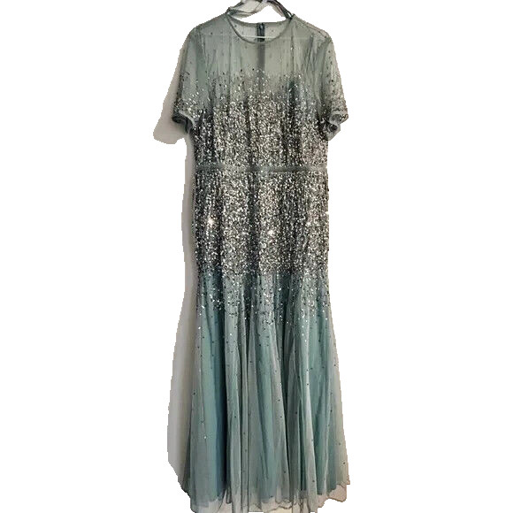 MAC DUGGAL HIGH NECK SHORT SLEEVE SEQUIN EMBELLISHED DRESS BLUE SZ 8 93909 NEW