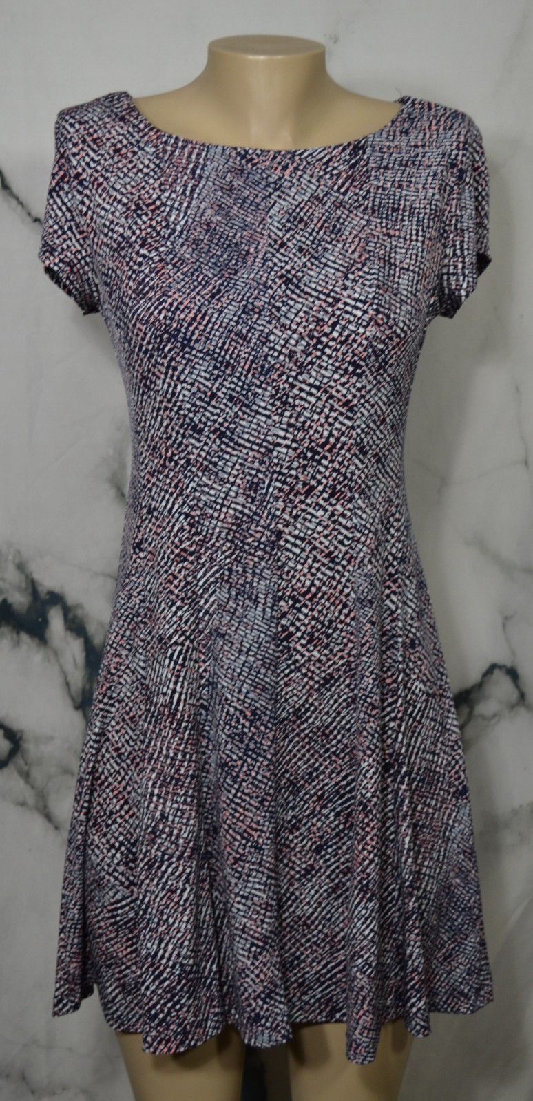 ROZ & ALI Black White Pink Patterned Short Sleeve Dress 4 Stretch Polyester