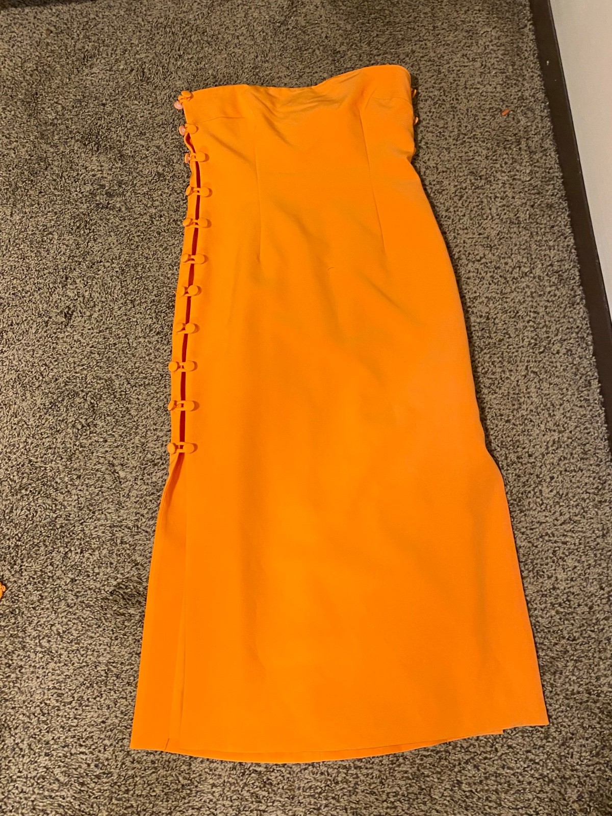 NWT Gianni Bini x Caelynn Bell Womens Orange Crepe Cut Out Midi Dress Size 6