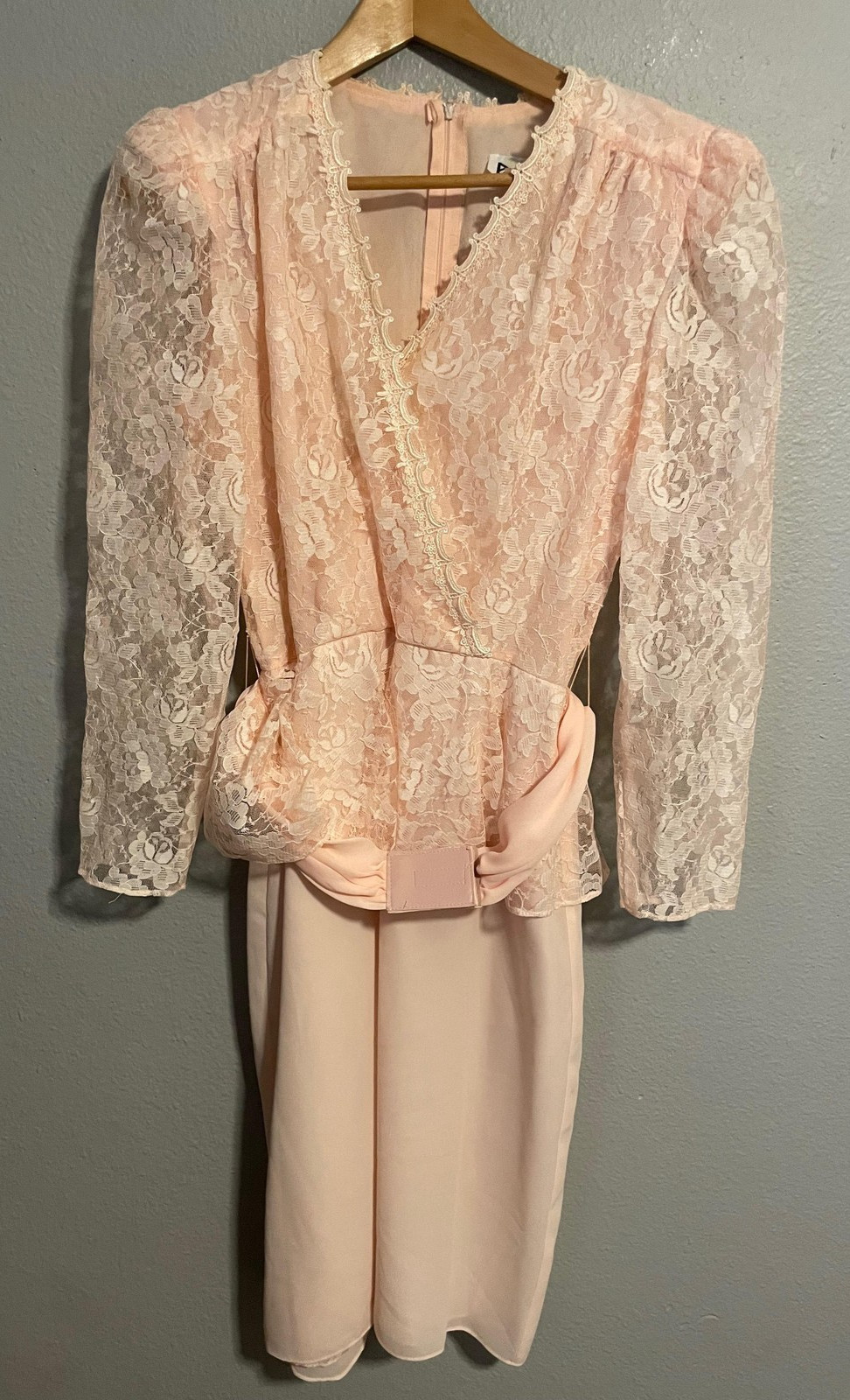 Vintage Patra Dress Womens Size 8 Pink Lace Trim Peplum Bow Evening Formal 80s