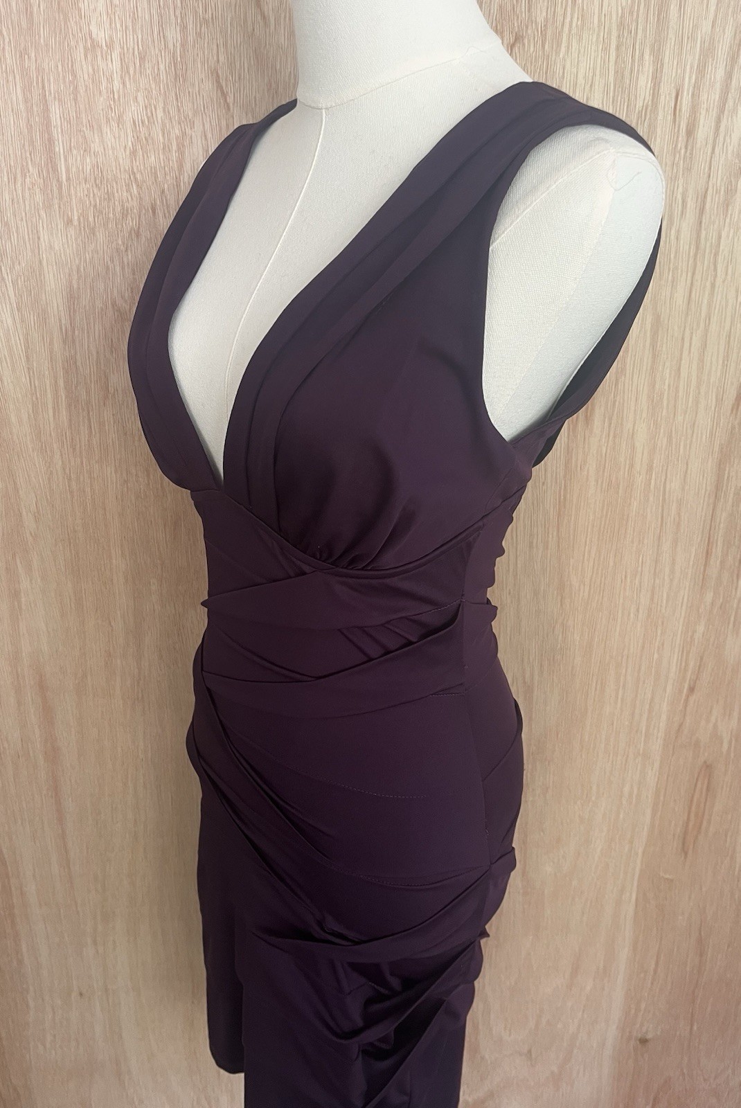 Forever Twenty One Purple V-Neck Sleeveless Ruched Sheath Dress S size S/P
