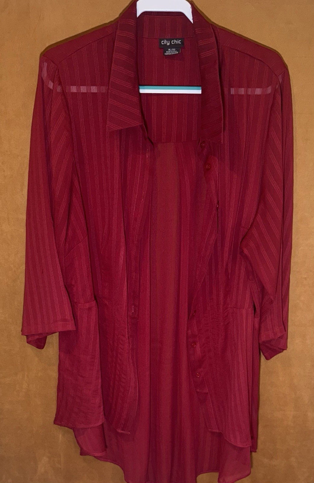 City Chic Women’s Burgundy v-Neck Sheer Dress Button Down 20 In Sleeves 41 Long