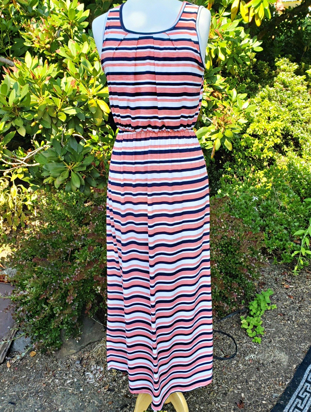 Love Ryan Women’s M Pink Navy White Striped Sleeveless Scoop Neck Maxi Dress