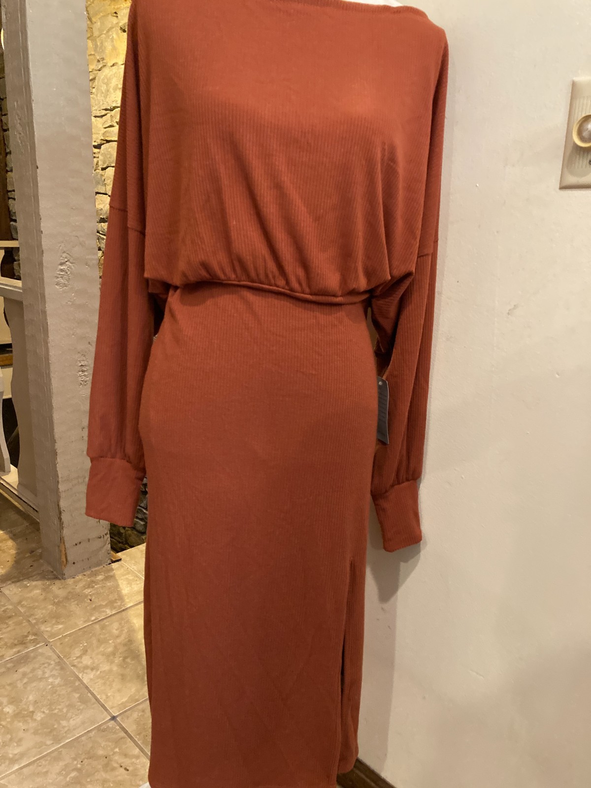 Velvet torch Los Angeles longsleeve Sweater Dress, Large, Tabacco color, NWT