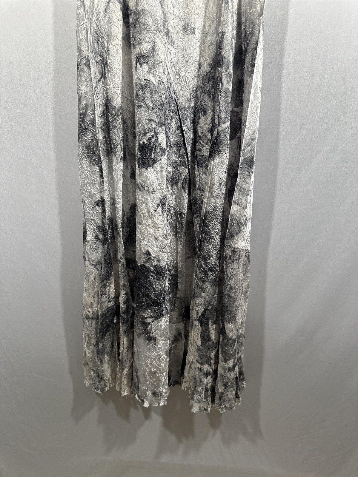 NWT Komarov [ Large ] Lace Up Back Charmeause Maxi Dress Watercolor Floral U1182