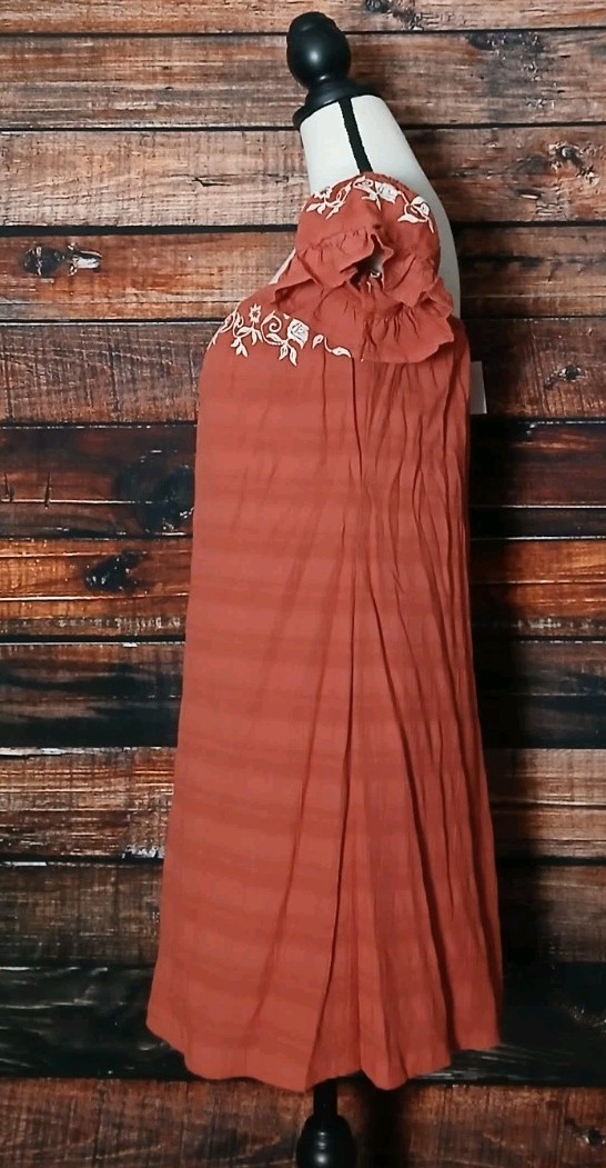 Charlotte Russe Shift Dress S Off Shoulder Clay Red Embroidered Rayon NWT