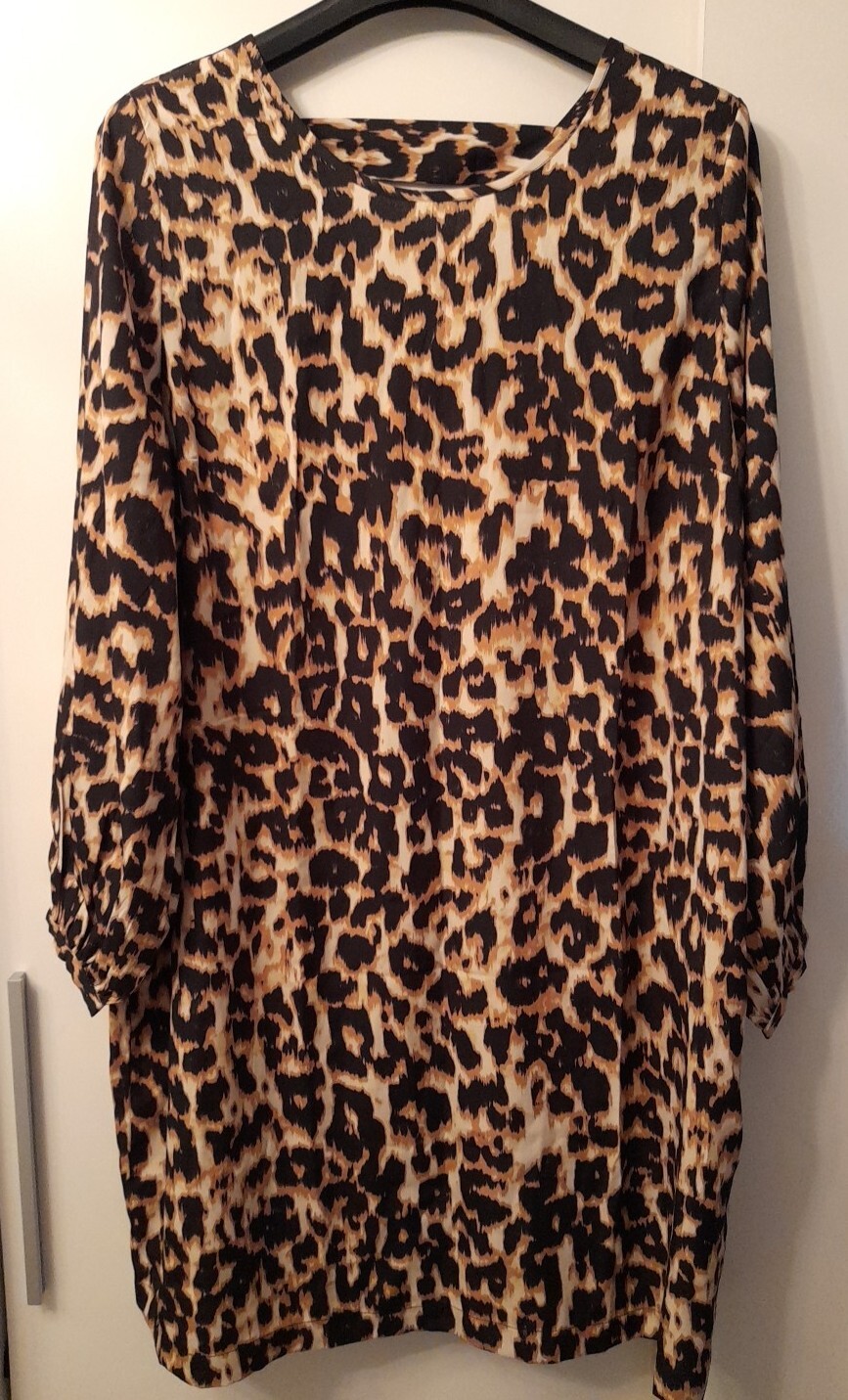 New Anthology JD Williams Animal Print Knee Length Long Sleeve Dress UK 22
