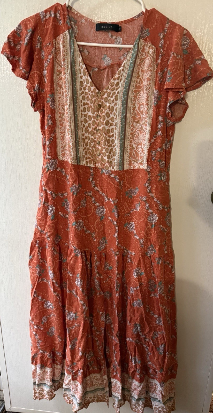 Zesica Floral Orange/White/Green Maxi Dress S V-Neck Flutter Sleeve Button