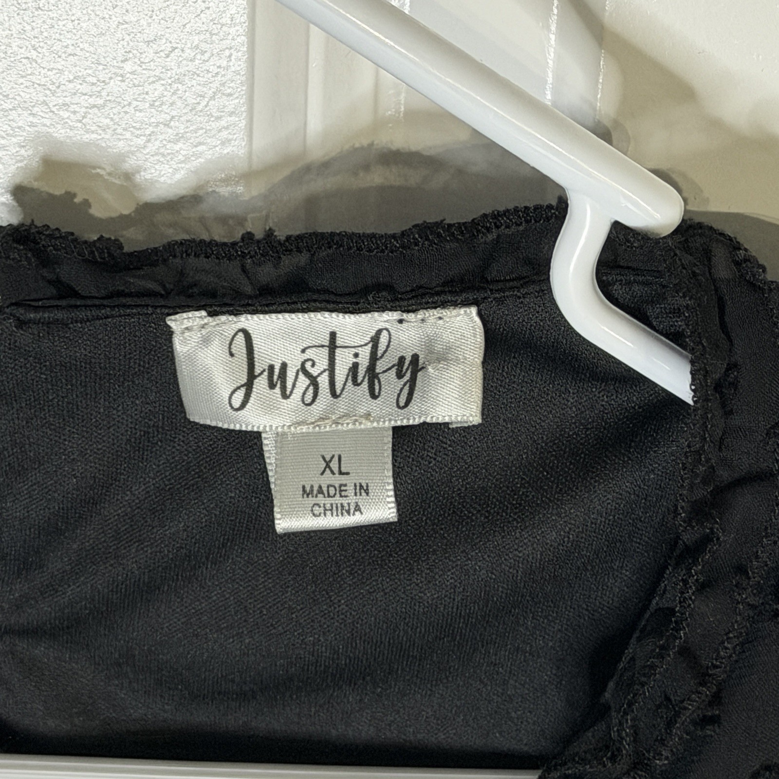 NWT Justify Size XL Vneck Mini Dress Open Back Sleeveless Black Textured New