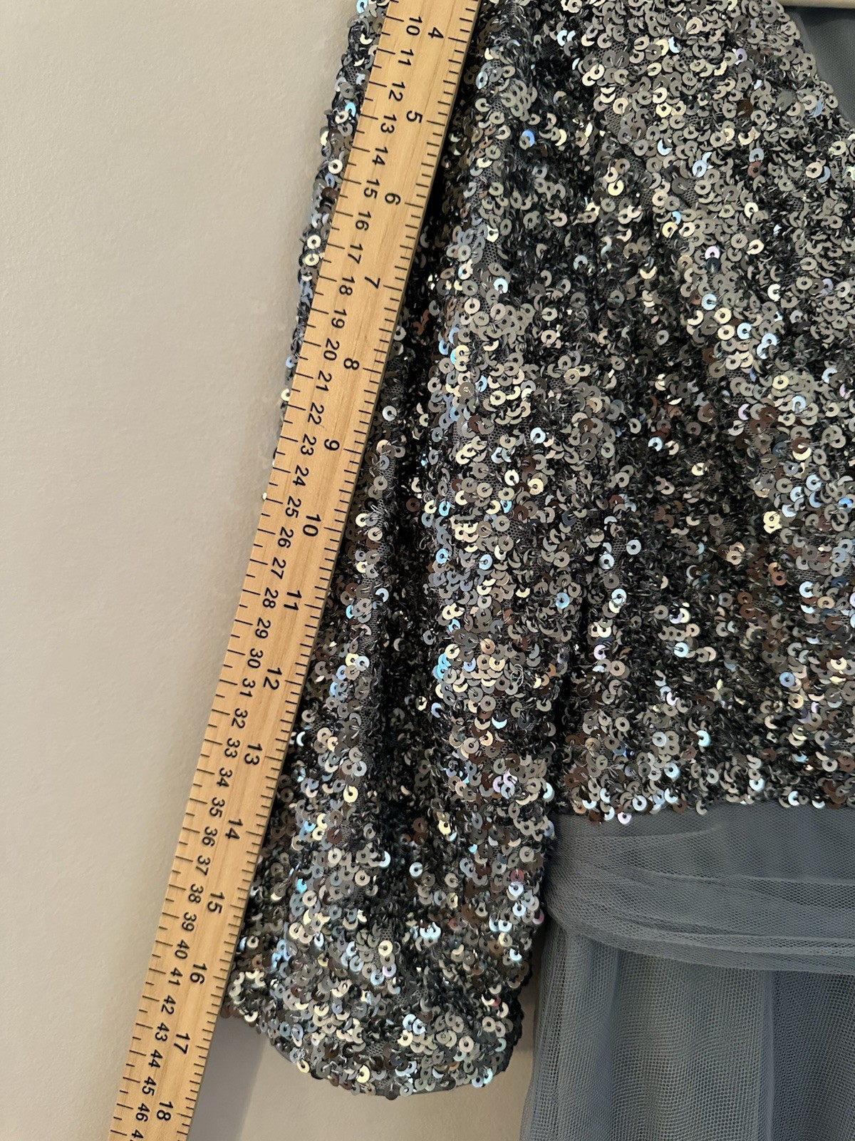 XUIBOL NWT Elegant Formal Dress Size L
