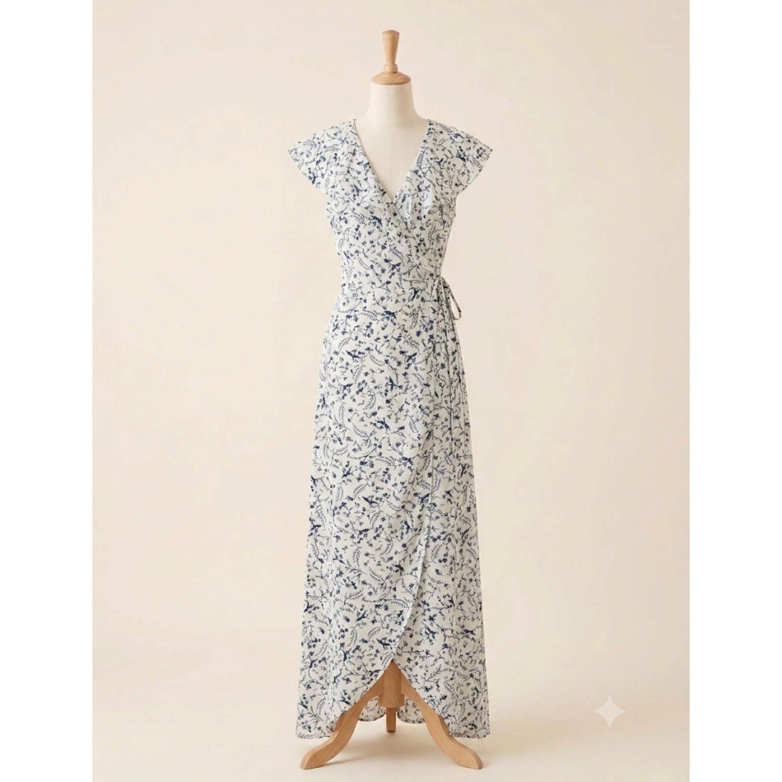 Emory Park S Blue Floral Wrap Maxi Dress Ruffle White Chic Beachy Coquette Flowy