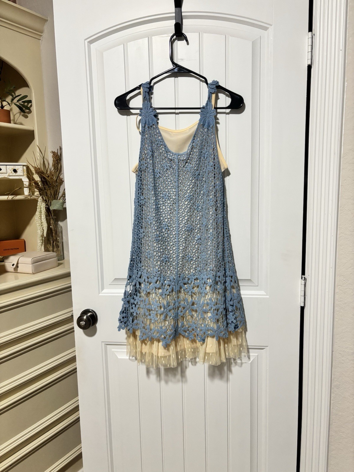 Altar’d State Women’s Blue Beige Floral Lace Layered Mini Dress Sleeveless M/L