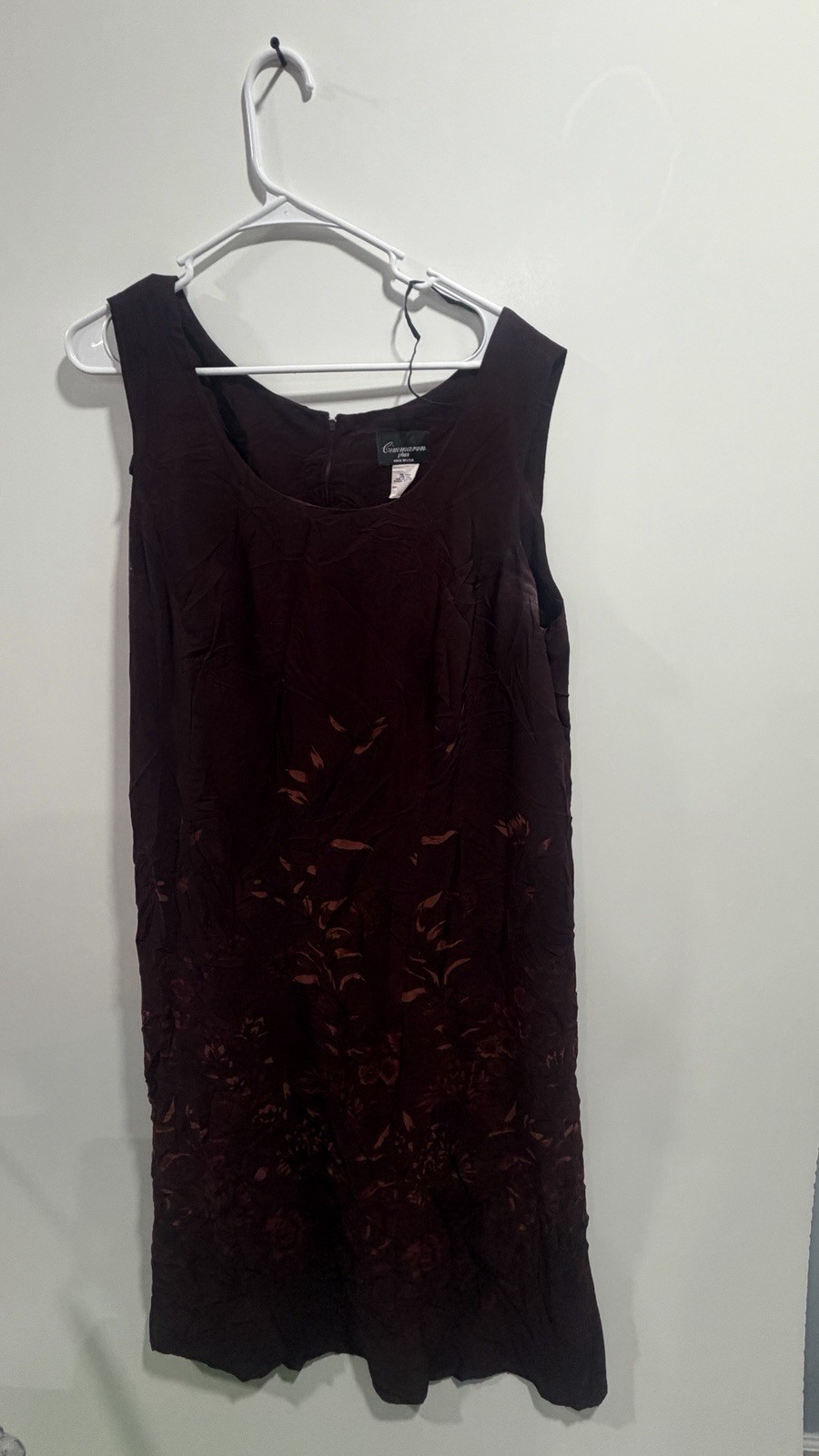 Vintage Cinnamon Plus Long Dark Red Dress With Floral Pattern Size