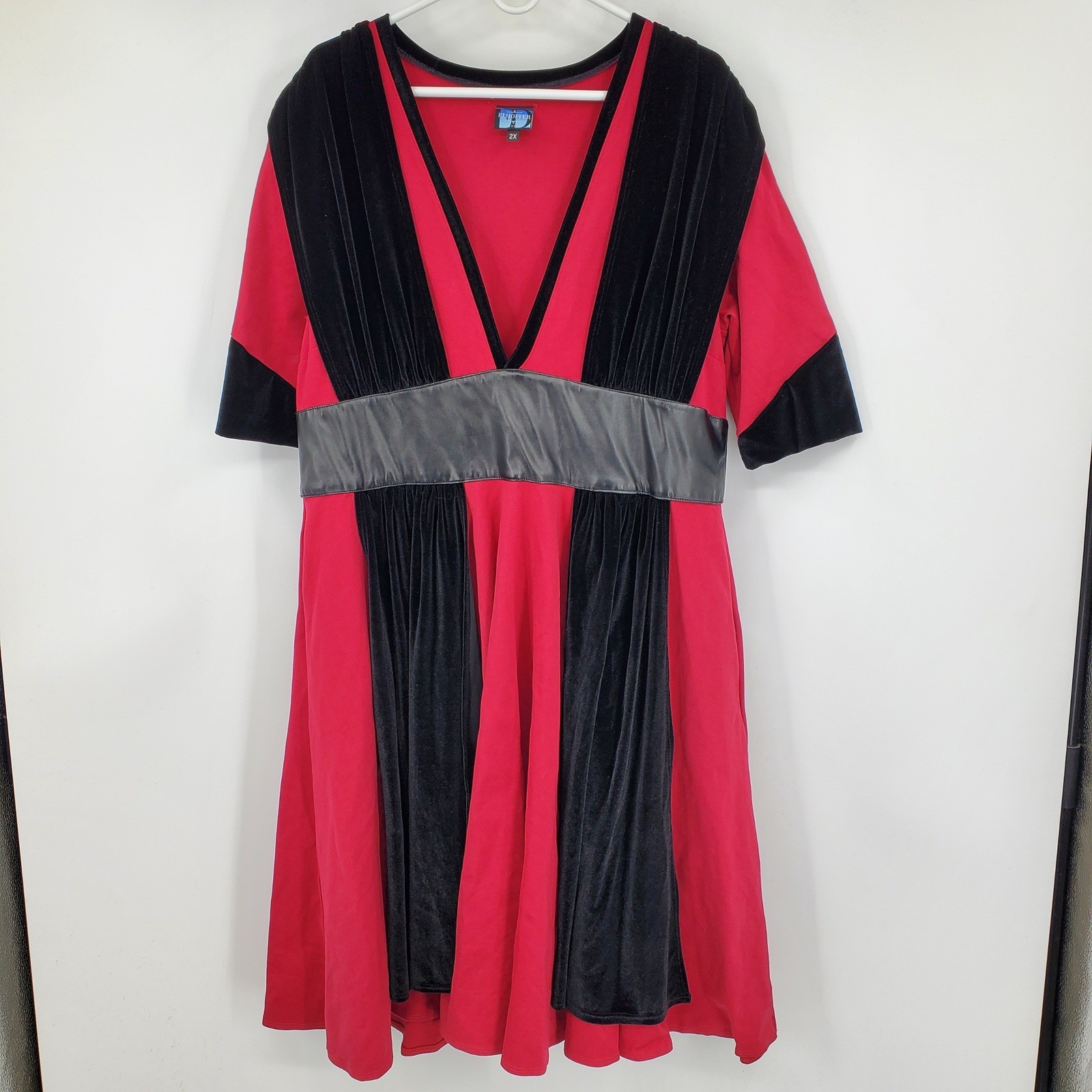 Elhoffer Design Red Black Velvet Galactic Decoy Star Wars Dress Plus 2X SDCC