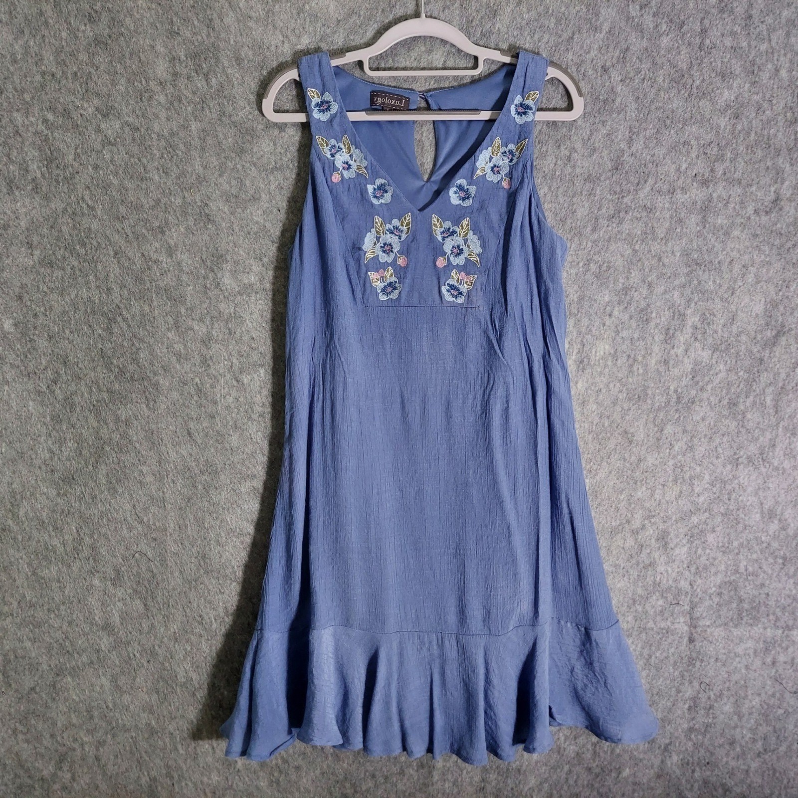 Luxology Women Dress 8 Blue Boho Floral Embroidered Ruffle Sleeveless Keyhole