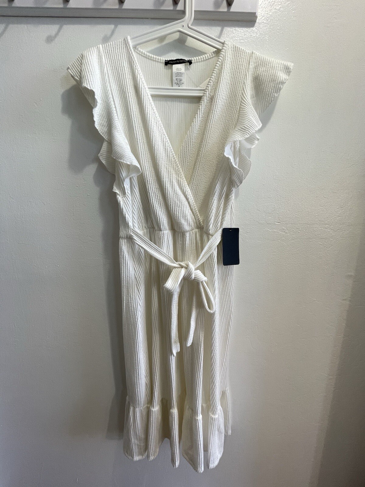 Caution To The Wind Beautiful White Dress Ruffles Medium NEW