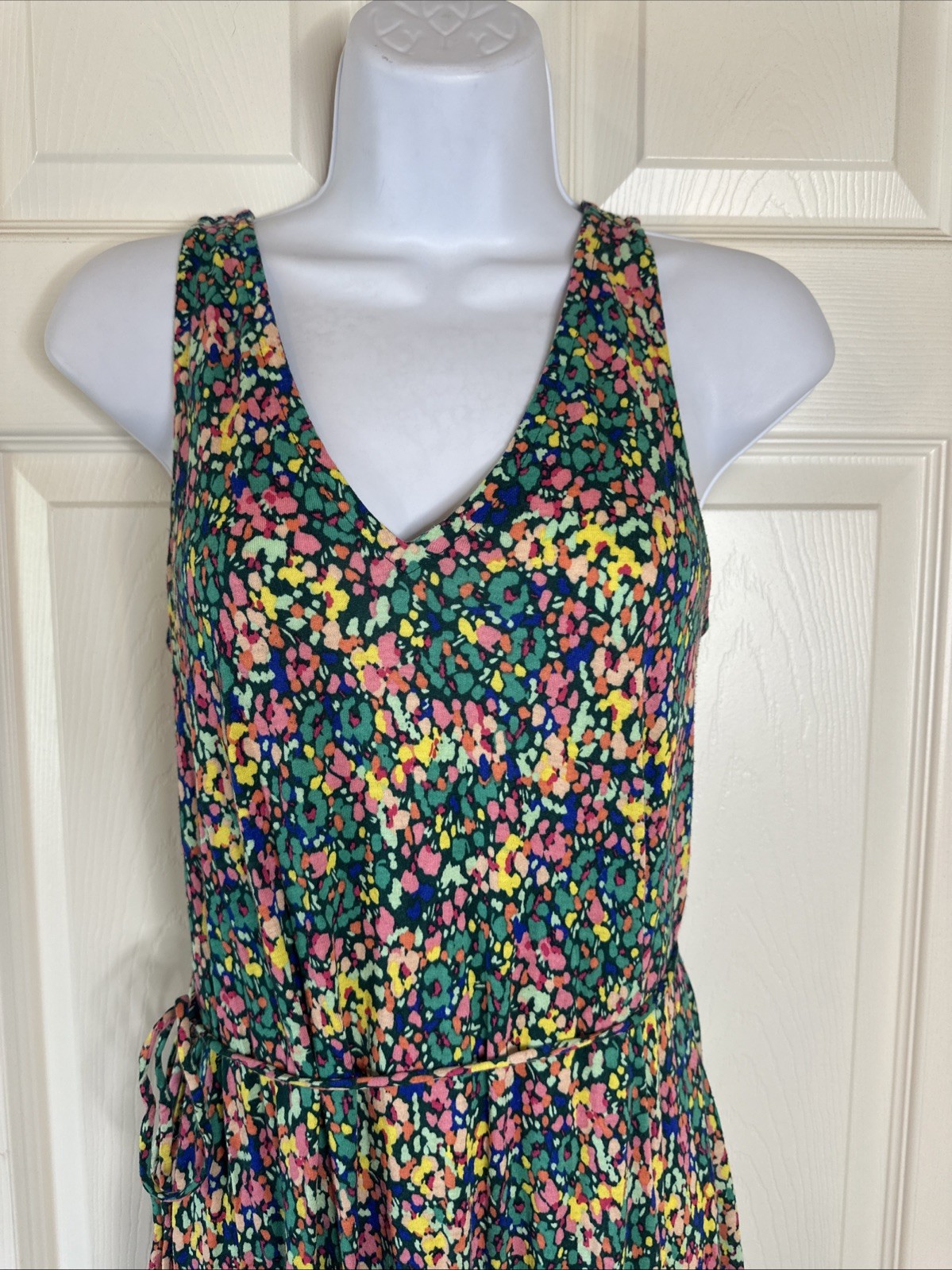Loft Medium Cottagecore Flowy Floral Maxi D137 Vneck Dress