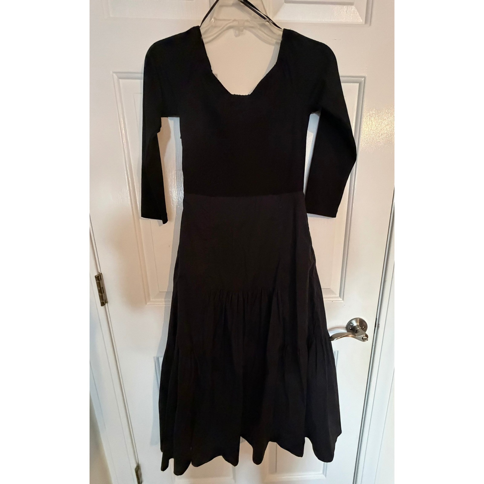 Tuckernuck Marissa Black Off Shoulder Mixed Media Tiered Midi Dress XS