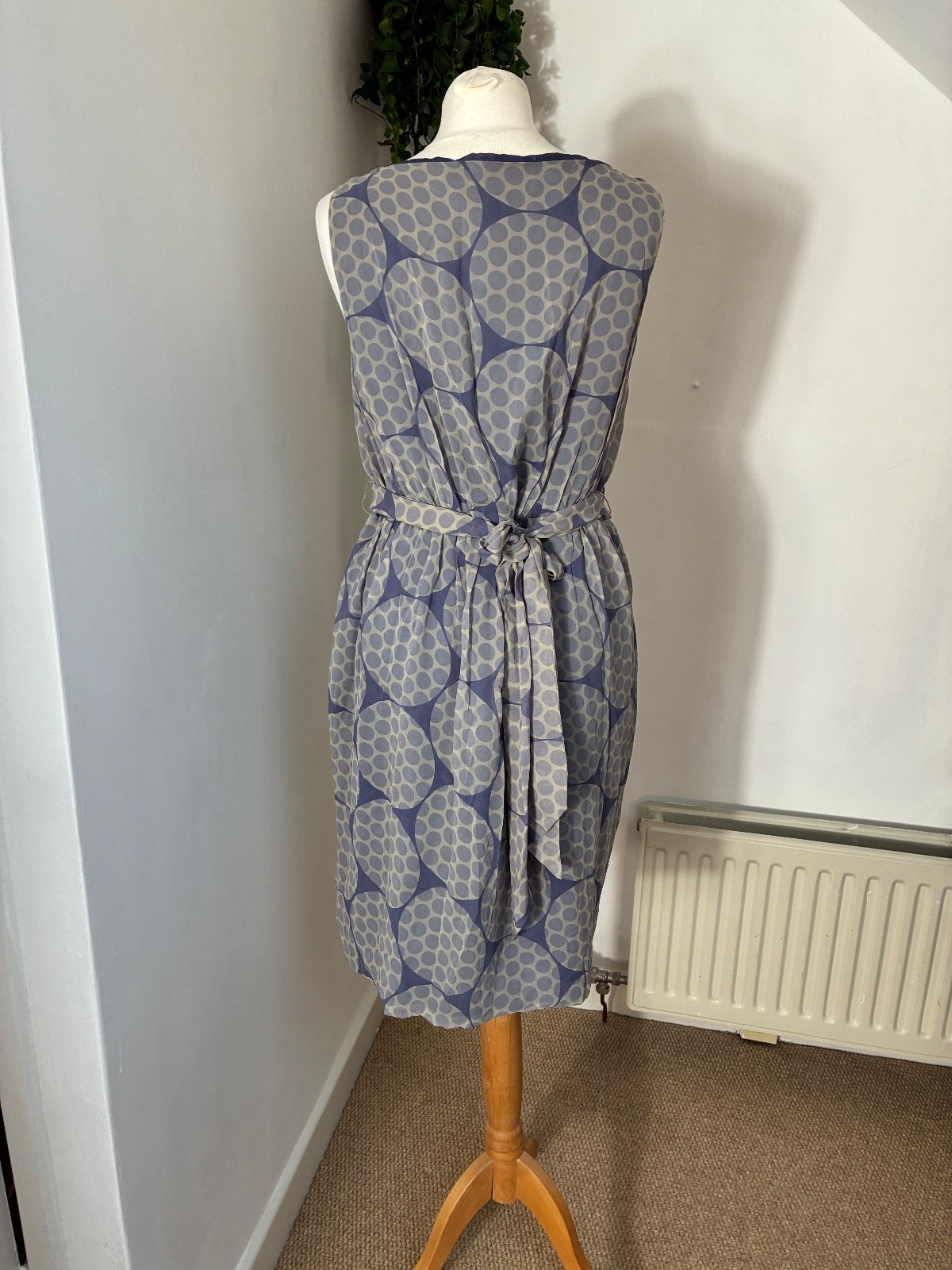 FENN WRIGHT MANSON SILK BLEND OCCASION DRESS SIZE 12 WEDDING GUEST RACES