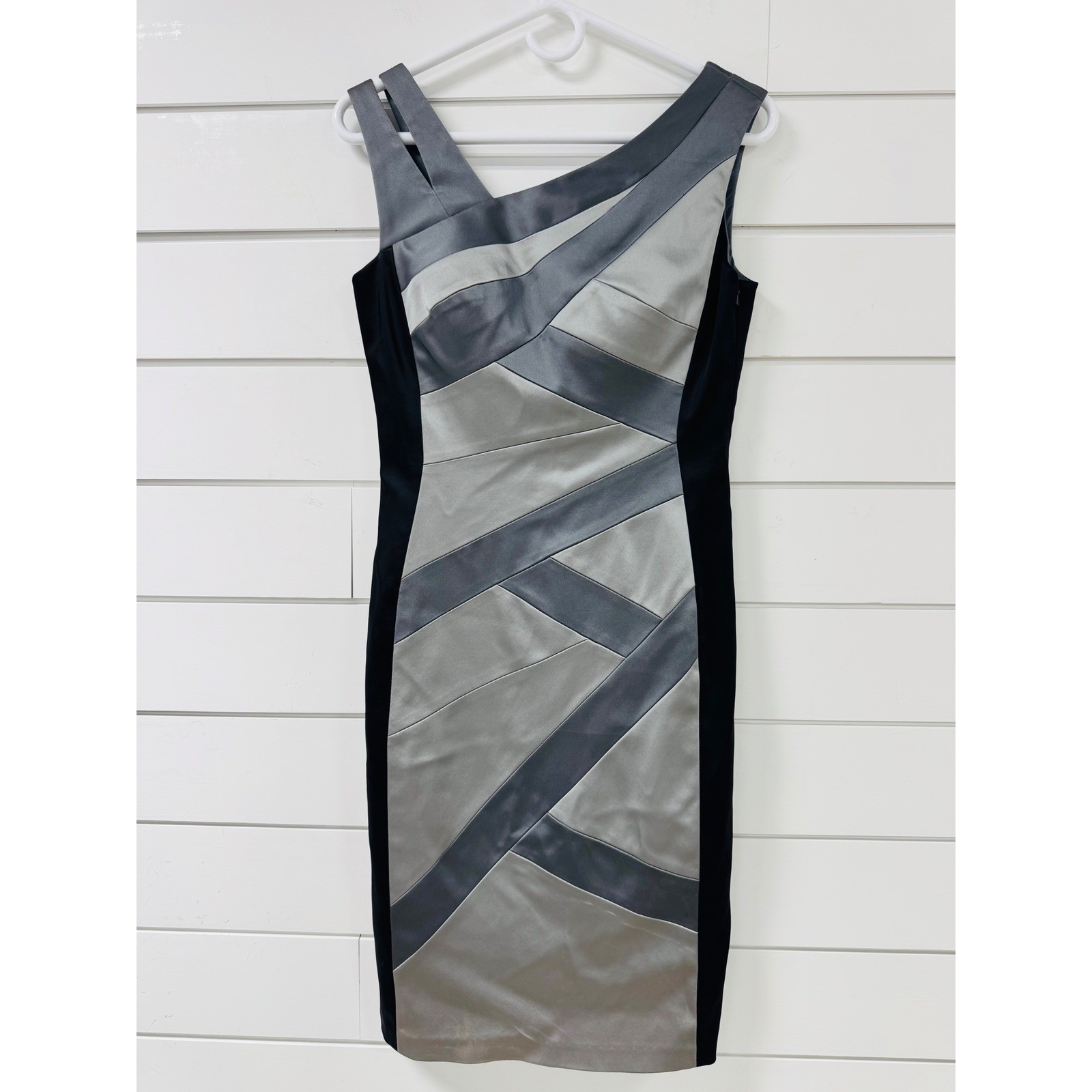 BCBGMAXAZRIA Silver Black Colorblock Bandage Sheath Dress Built-in Bra 15×38