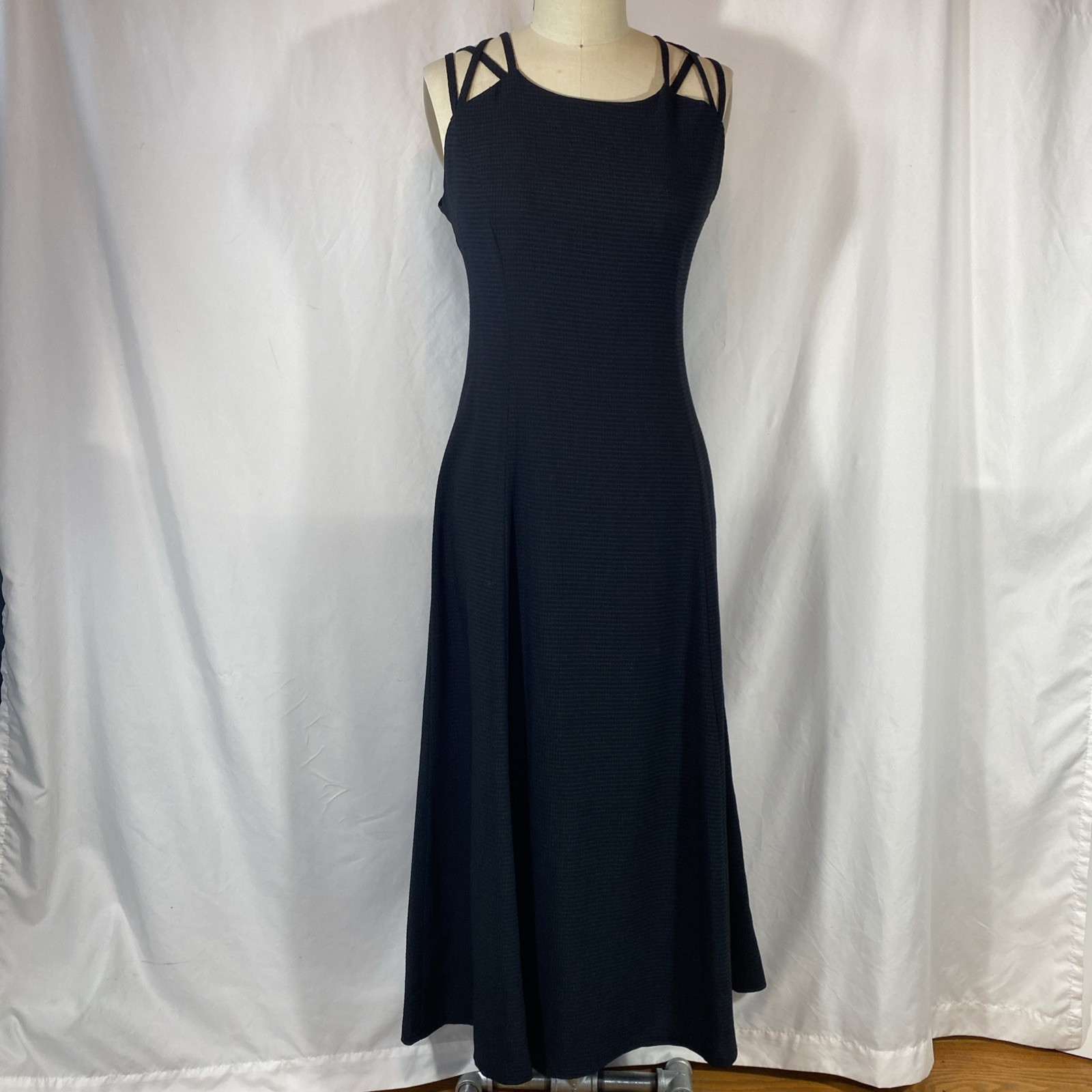 Betsey Lauren Rare VTG Long Black Cage Strap Pucker Knit Fit Flare Dress 10