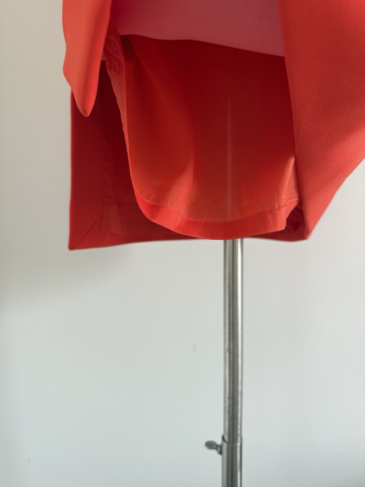 ESCADA ZIP BACK LINED THICK SIDE SLIT DRESS SIZE 34 MADE IN ROMANIA