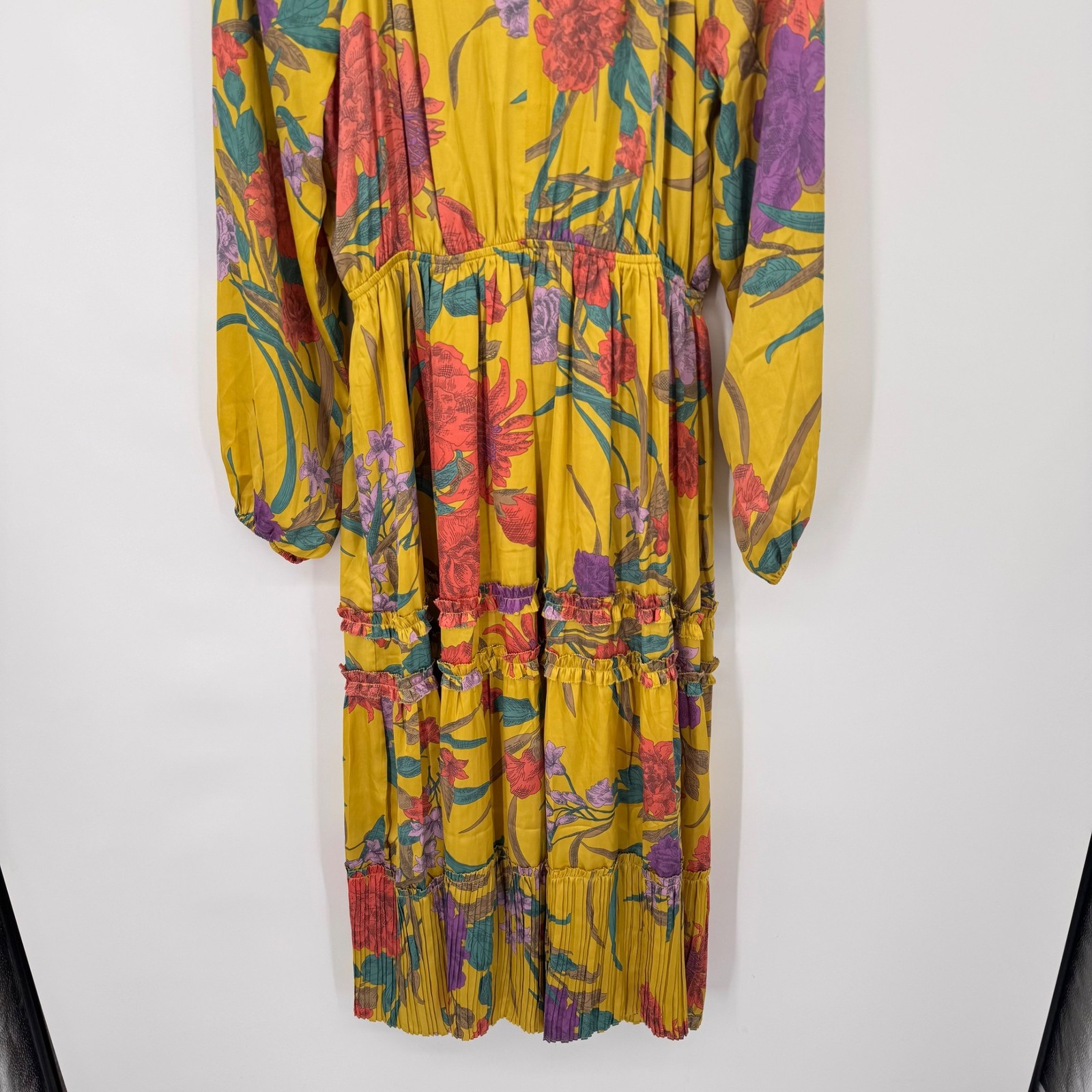 Current Air Marigold Floral Maxi Dress V-Neck womens size large long sleeve new