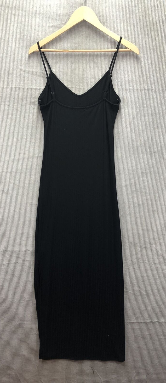 Absolutely Love It Maxi Dress Size Medium Black Ribbed Spaghetti Straps NWT