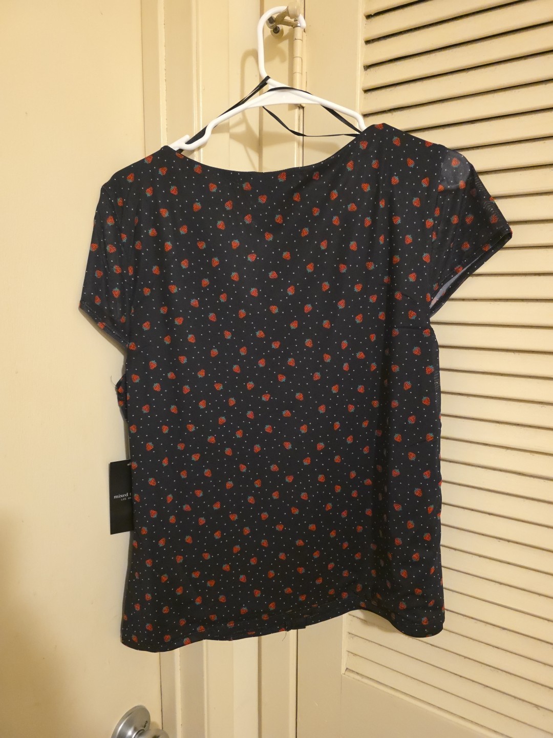 Mixed Threads Los Angeles XL Black Strawberry Dress Brand New With Tags