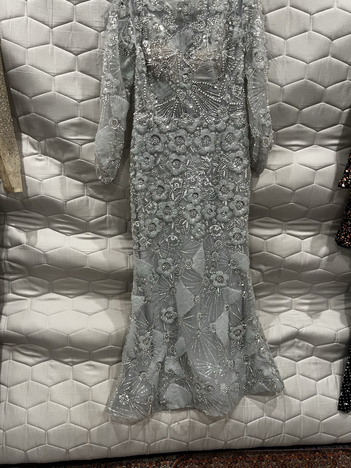Terani Couture Silver Beaded Embroidered Mesh 3/4 Sleeve Long Gown Zip 10