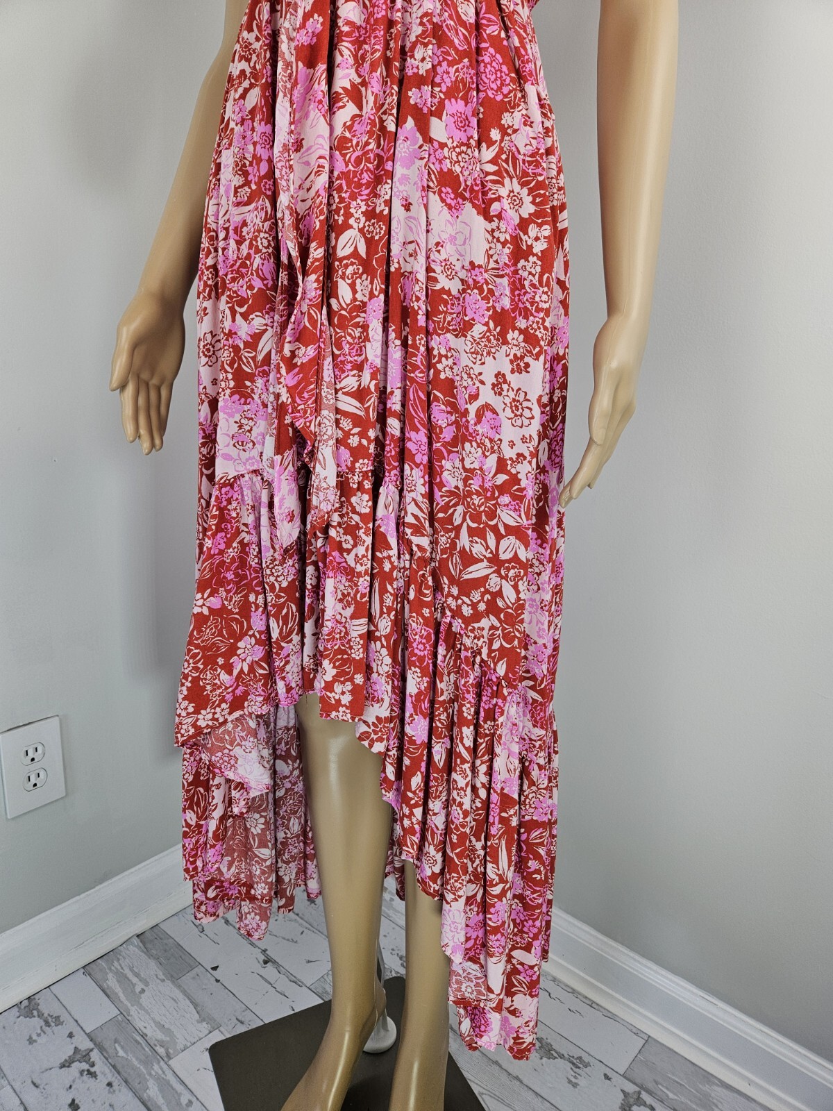 Vici Womens Dress Small Hi Low Maxi Pockets Ruffle Raspberry Floral