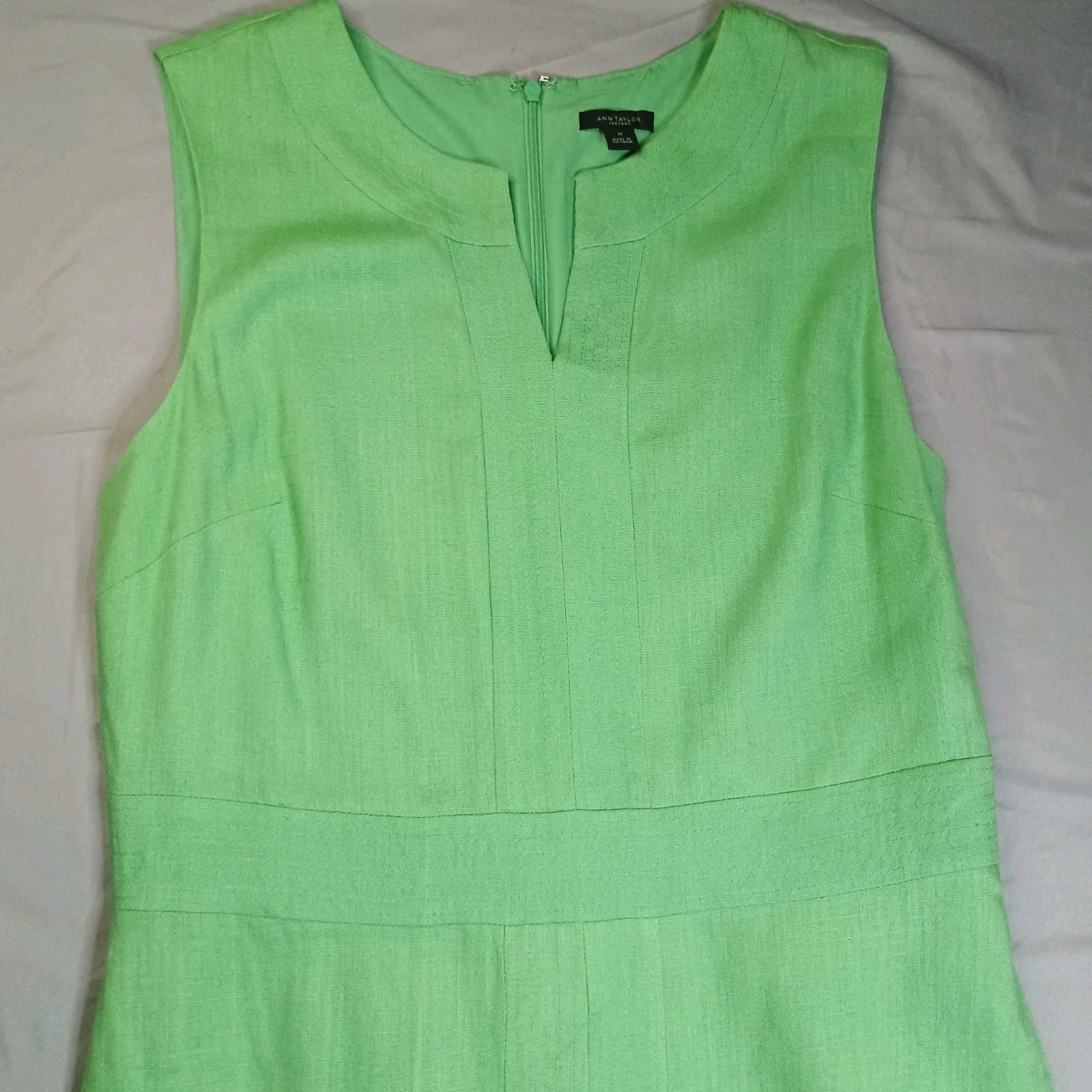 Green Ann Taylor Size 10 Linen Blend Lined Dress